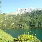 Geraeumige In Mit Sauna Schladming
