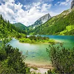 Apartament Geraeumige In Mit Sauna Schladming