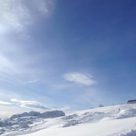 Geraeumige In Mit Sauna 公寓 斯拉德明