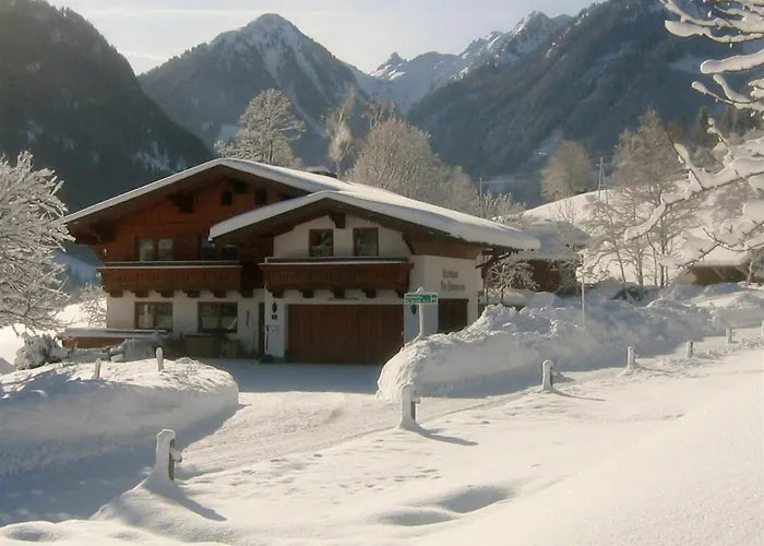 Geraeumige In Mit Sauna